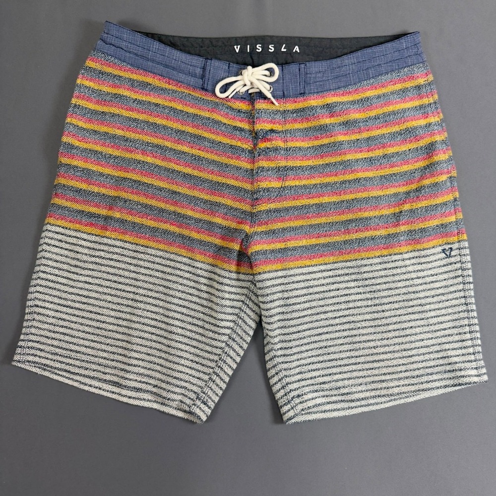 Vissla Striped Board Shorts Men's Large Multicolor Cotton Beach Surf Swim